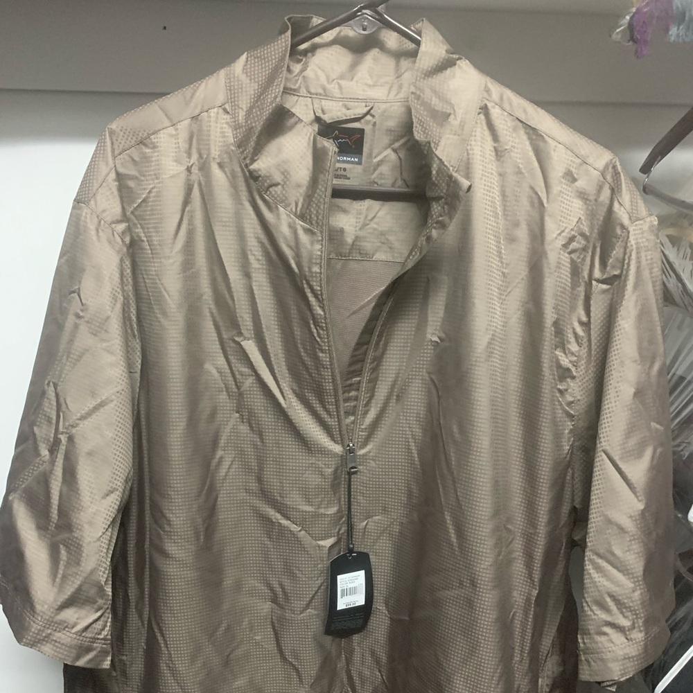 Greg Norman Golf Rain Top